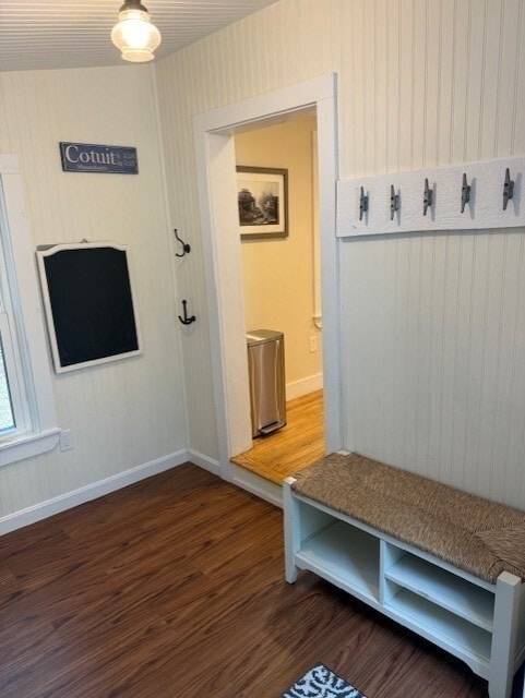 Building Photo - 428 Main St