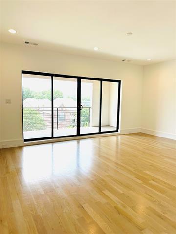 Building Photo - 5129 Miller Ave