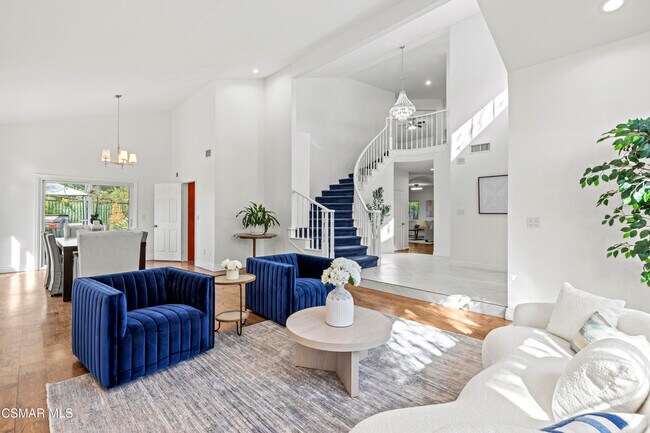 Building Photo - 287 Golden Fern Ct