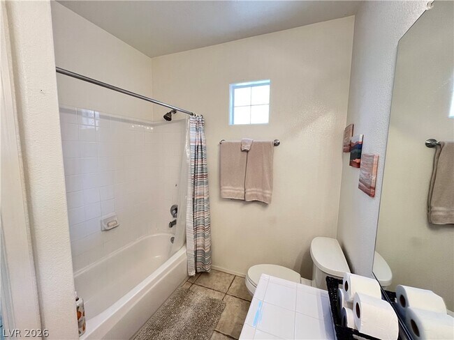 Building Photo - 1000 Duckhorn Ct