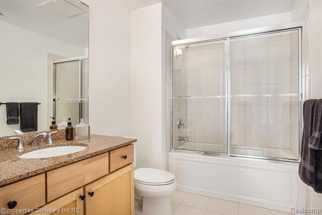 Building Photo - 3670 Woodward Ave