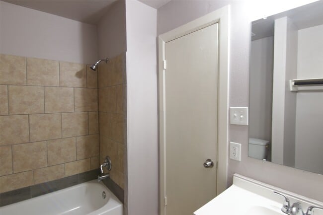 Building Photo - 9130 Autumn Harvest Dr