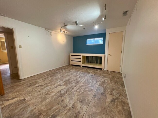 Building Photo - Old West Reno Four Bedroom Home with Ya...