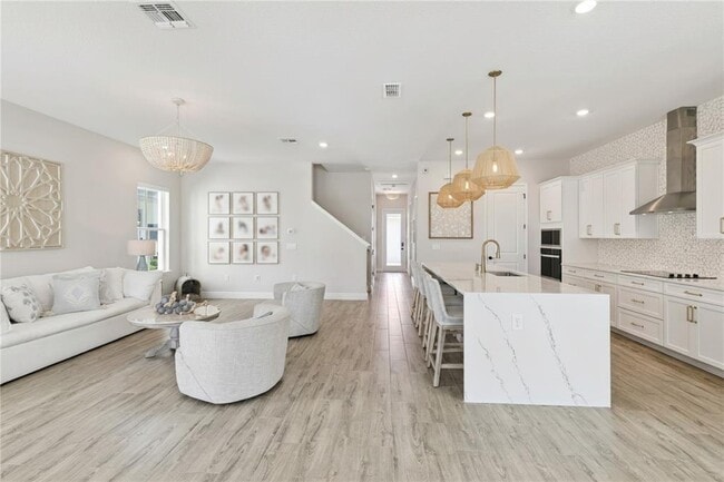 Building Photo - 13114 McMillan Dr