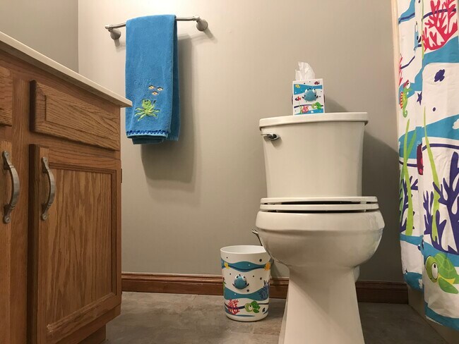 Full bath-upstairs - 3 Indian Trail