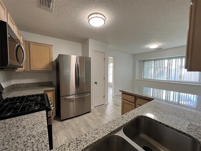 Building Photo - 11903 Estes Park Ln