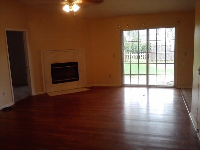 Building Photo - 4524 Crystal Brook Way