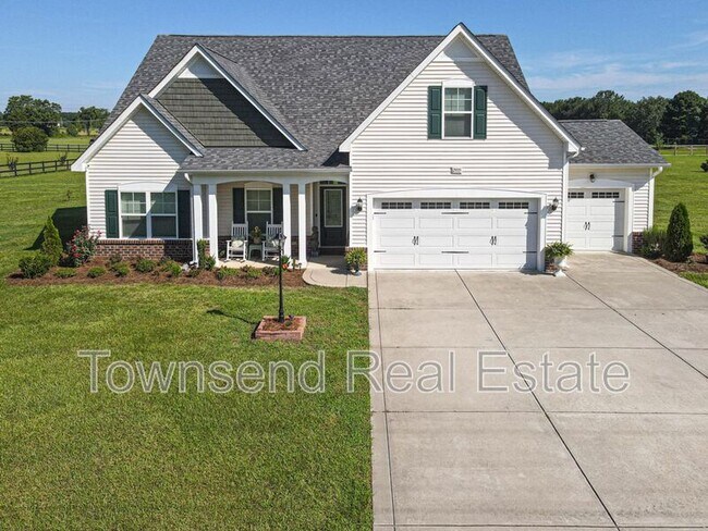 Primary Photo - 2935 Duck Pond Rd