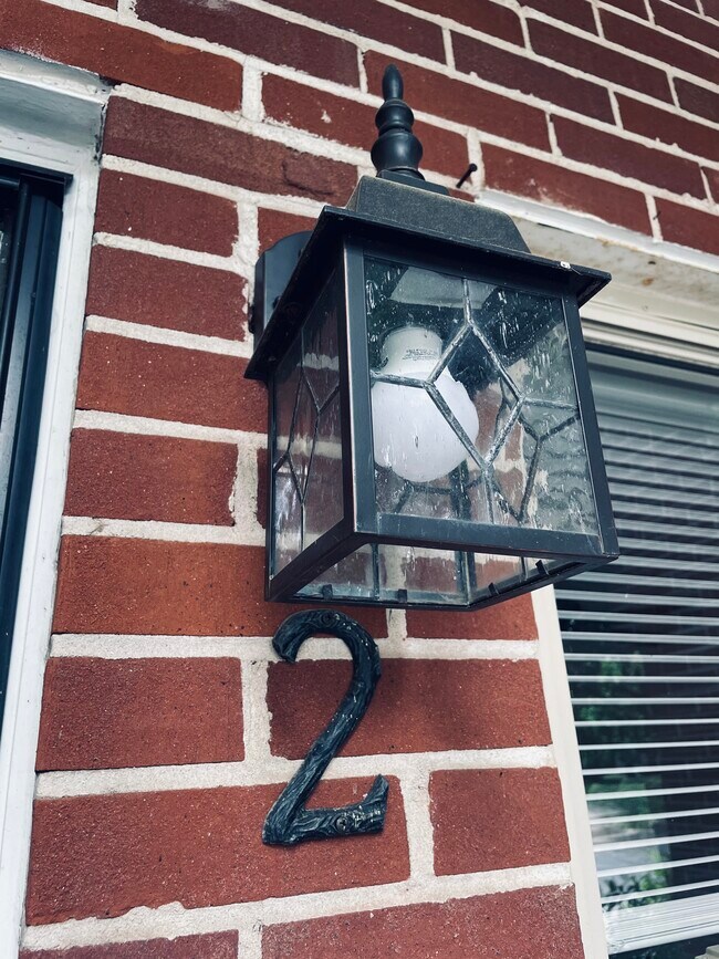 Building Photo - 2941 Caldwell Rd NE