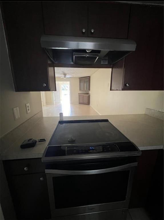 Building Photo - 202 Country Ln NE