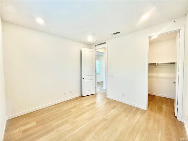 Building Photo - 27237 Release Pl