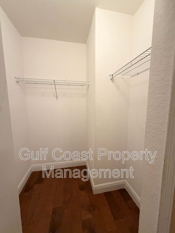 Building Photo - 17560 Brickstone Loop