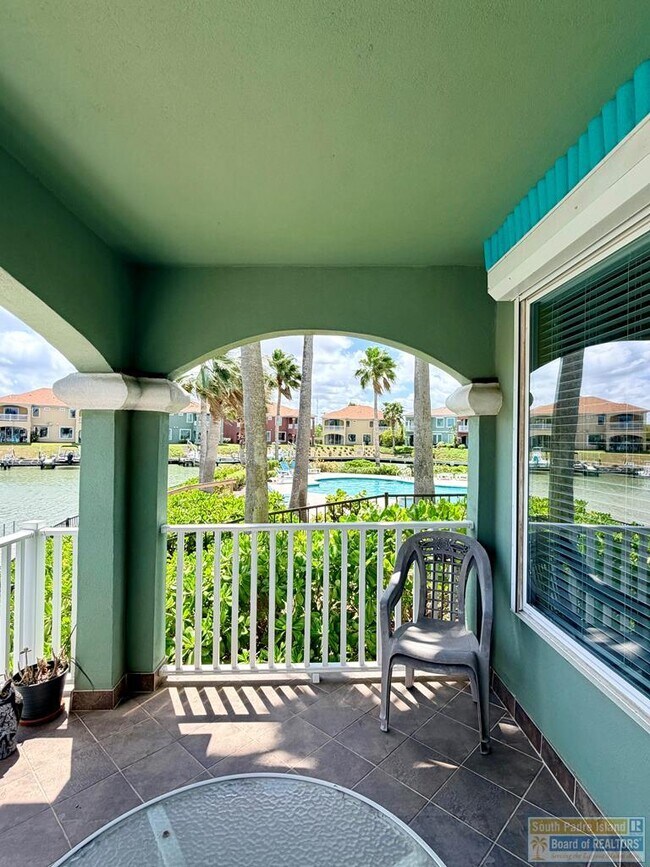 Building Photo - 17 Harbor Point