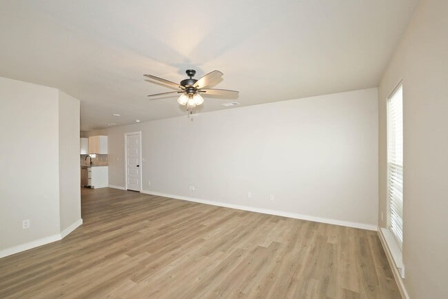Building Photo - 5009 Stoney Fork St