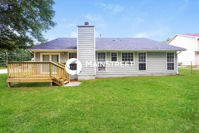 Building Photo - 3 Bedroom Pet-Friendly Home in Atlanta, GA with Main Street Renewal
