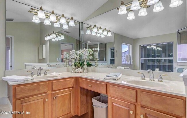 Building Photo - 692 Sand Isles Cir