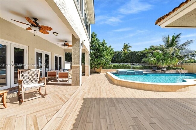 Building Photo - 1700 Cleveland Rd