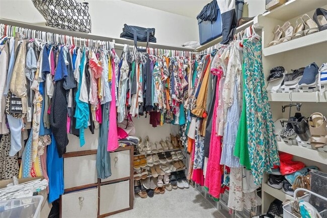 Building Photo - 4108 Linda Ln