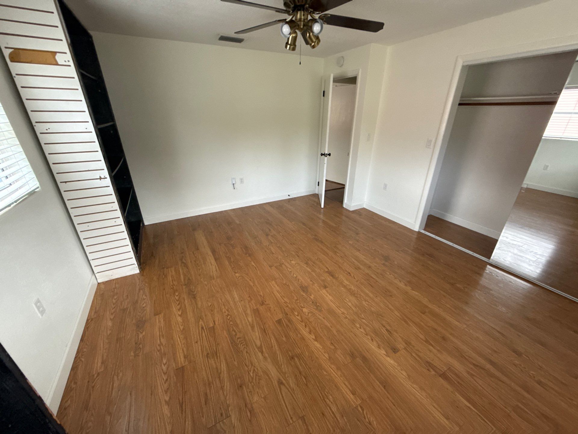 Building Photo - 306 S Monroe St