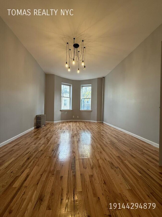 Building Photo - 1235 Union Ave