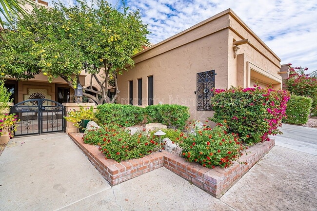 Building Photo - 8602 E Vista Del Lago