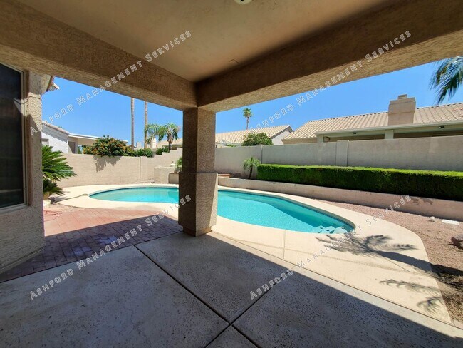 Building Photo - 3 BEDROOM WITH POOL NORTH SCOTTSDALE