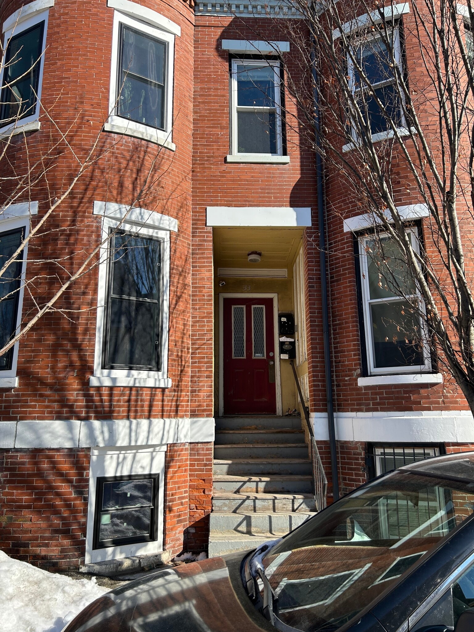 Building Photo - 33 Delle Ave