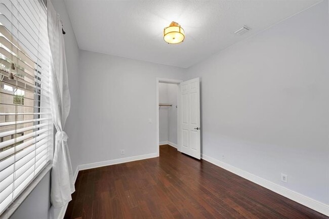 Building Photo - 16242 Rosecroft Terrace