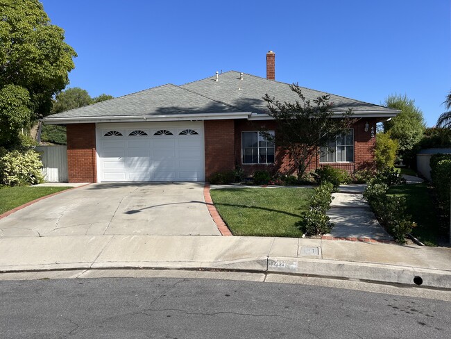 Building Photo - 483 Calle Amigo