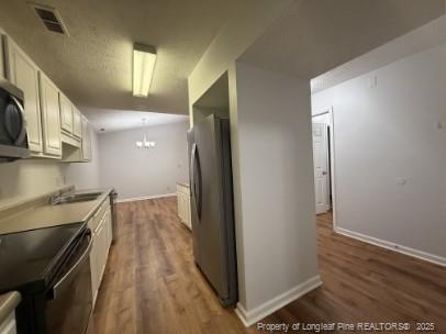 Building Photo - 513 Meadowland Ct