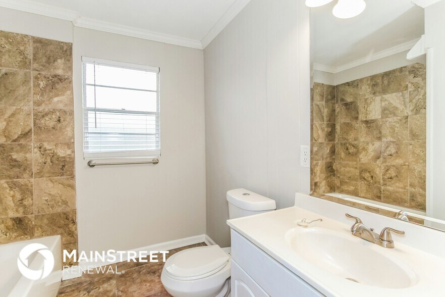 Building Photo - 2121 Mississippi Ave