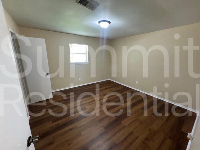 Building Photo - 7214 Foxbend Ln