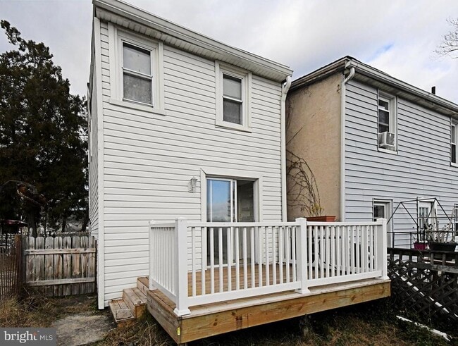 Building Photo - 2 High St