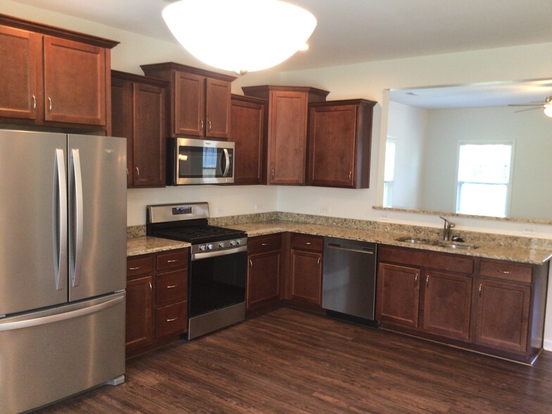 Building Photo - 4139 Medina Ct