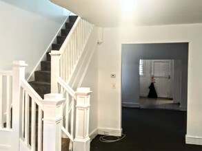 Building Photo - 663 Dumbarton Ave