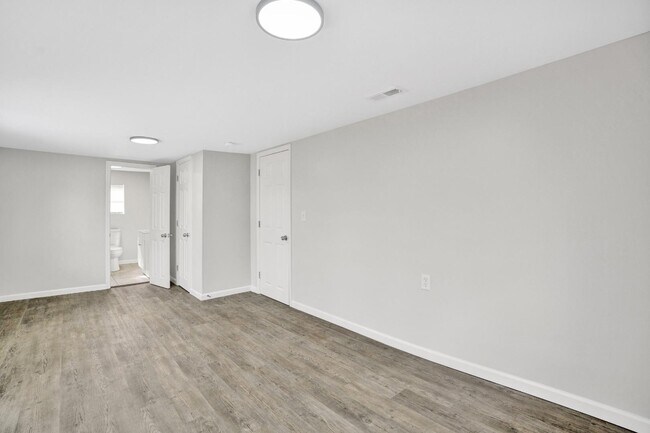 Building Photo - 5201 Mulga Ave