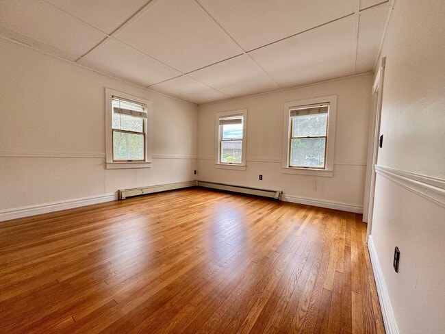 Building Photo - 29 Walcott St