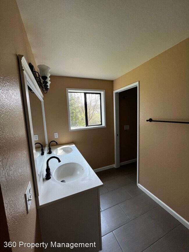 Building Photo - 3 br, 2 bath House - 1856 Sloop Place