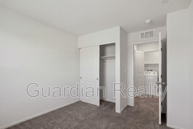 Building Photo - 503 Blue Ridge Cove Ct