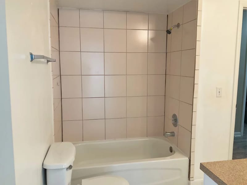 Building Photo - 200 SE 19th Terrace