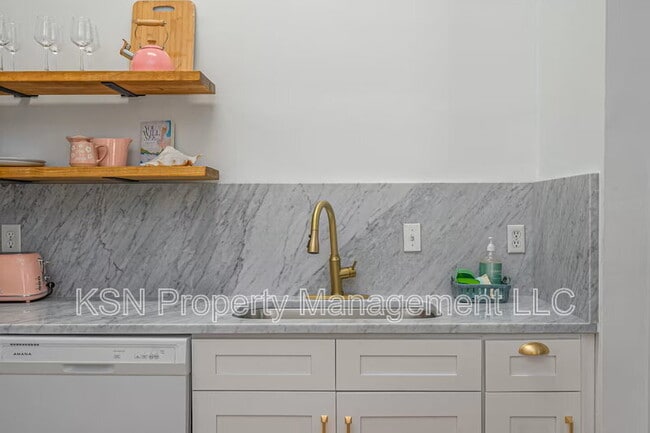 Building Photo - 7322 Grant St