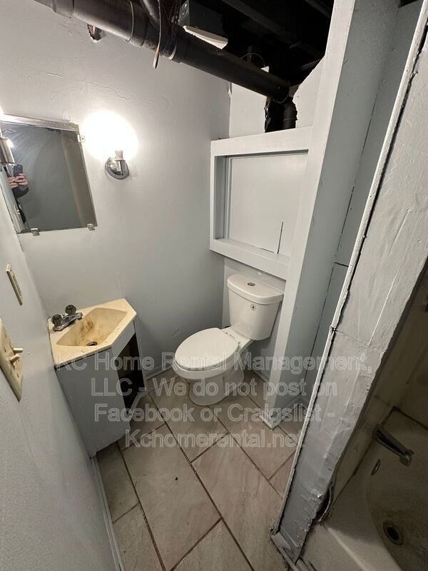 Building Photo - 7318 James A Reed Rd