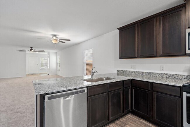 Building Photo - 3948 Prairie Crk