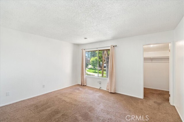 Building Photo - 162 Tamarisk St