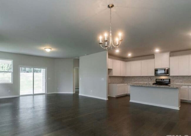 Building Photo - 2230 Gregor Overlook Ln