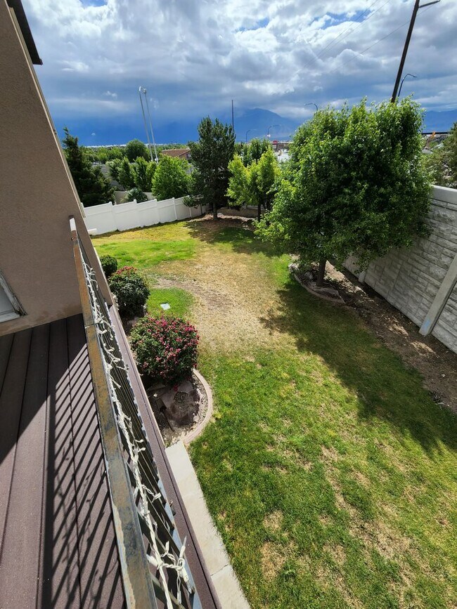 Building Photo - 11369 Hereford Ct