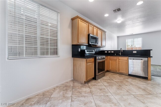 Building Photo - 4132 Swept Plains St