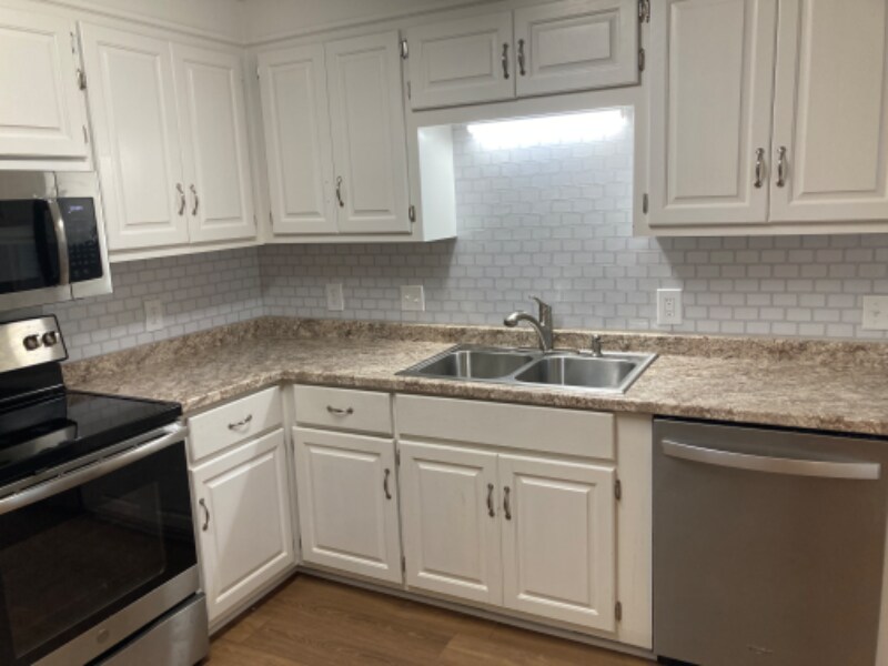 Building Photo - 610 Oak Pointe Ct