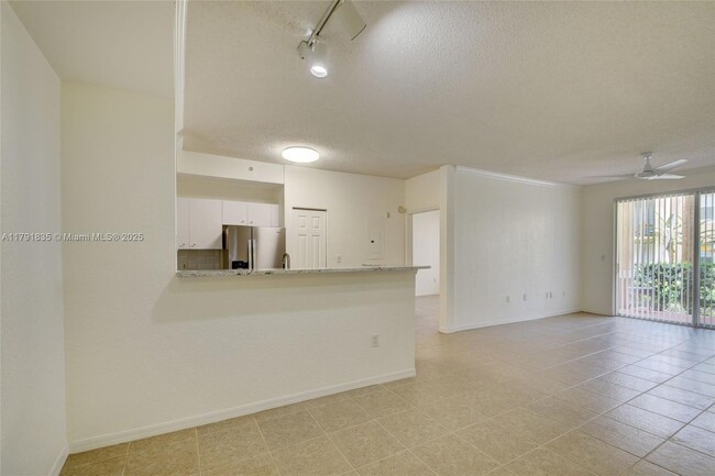Building Photo - 1805 N Flagler Dr