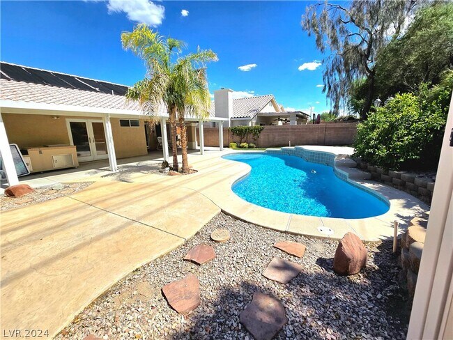 Building Photo - 1713 Diamond Oak Ct